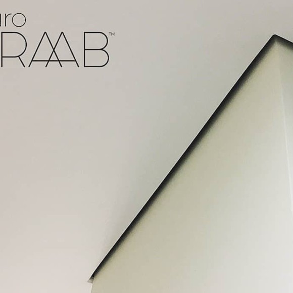 Теневое примыкание к стене