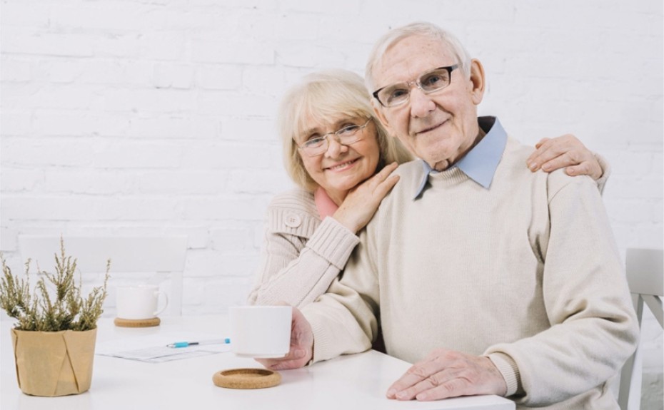 Пенсионерам и инвалидам 10%