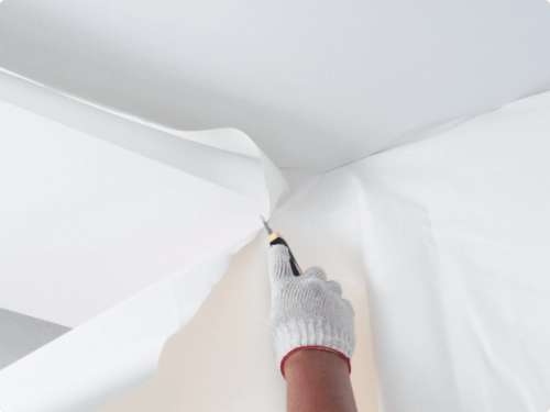 Демонтаж / замена натяжного потолка