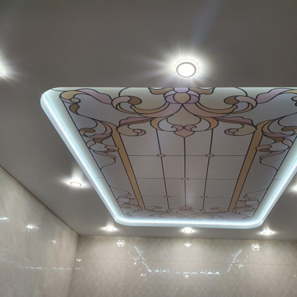 Двухуровневые натяжные потолки