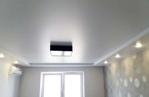 Осенние тренды в натяжных потолках 2024 года